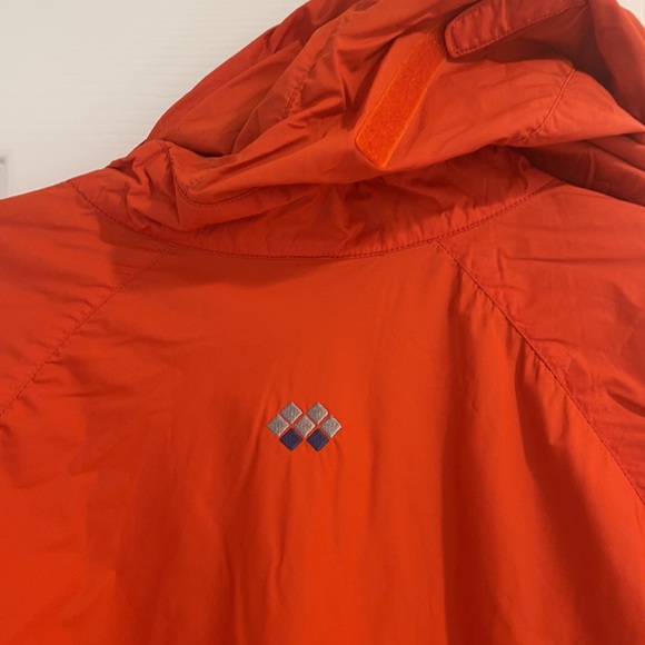 Nylon hooded jacket with mesh lining - Picture 4 of 5